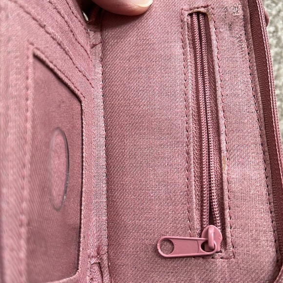 🌻 5/$15 Sonoma pink wristlet/phone case EUC - Picture 8 of 8